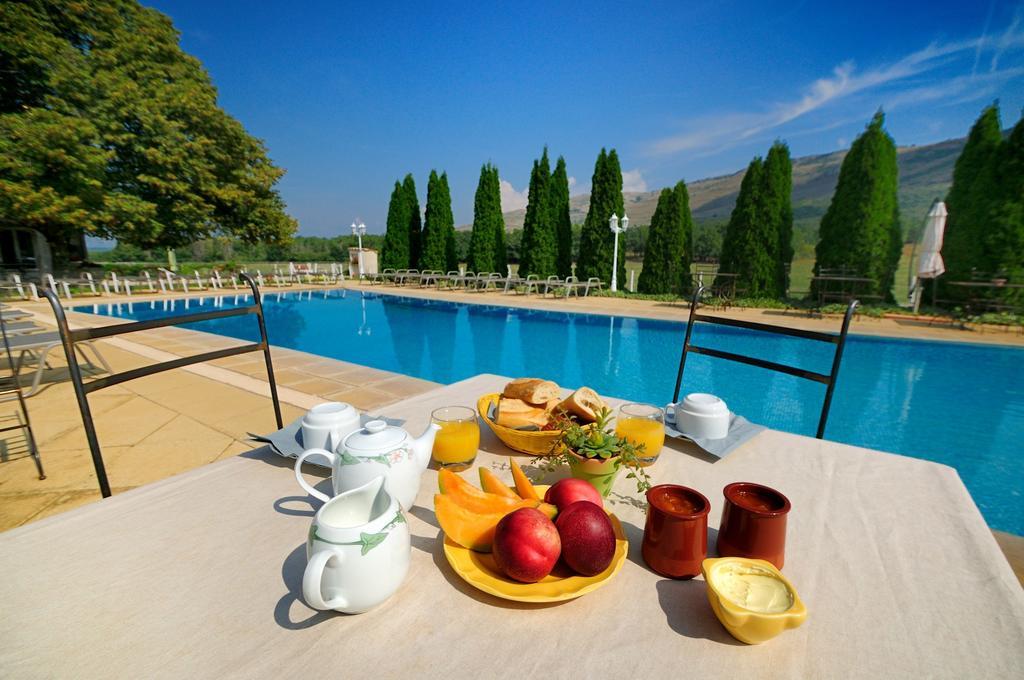 Domaine De Majastre Bed & Breakfast Bauduen Bagian luar foto