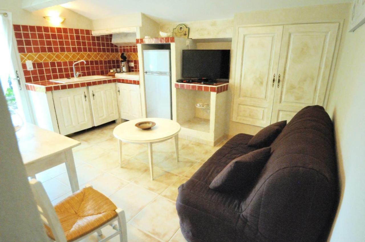 Domaine De Majastre Bed & Breakfast Bauduen Bagian luar foto