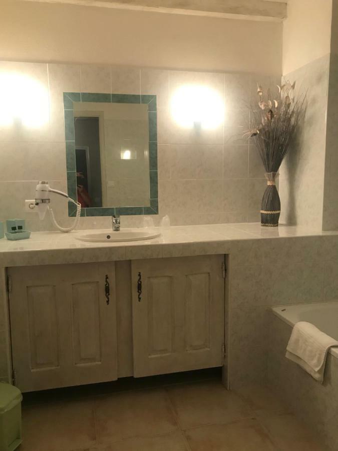 Domaine De Majastre Bed & Breakfast Bauduen Bagian luar foto